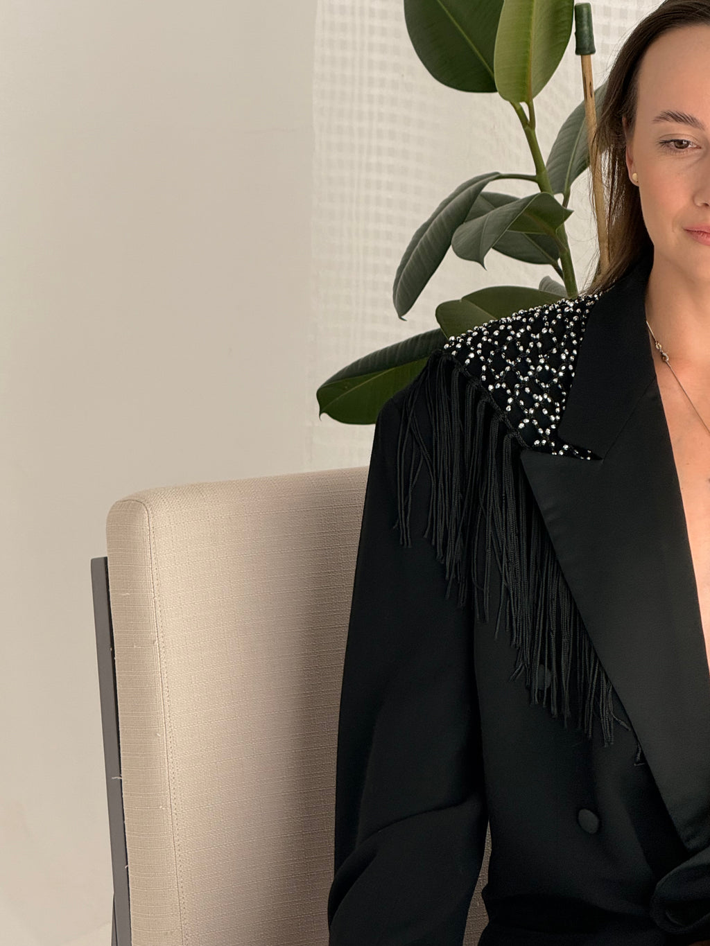 Blazer Noir Fringe — Reworked AMATI